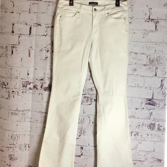NWOT White House Black Market Blanc Boot Leg White Size 8 Woman's Jeans - Picture 3 of 7